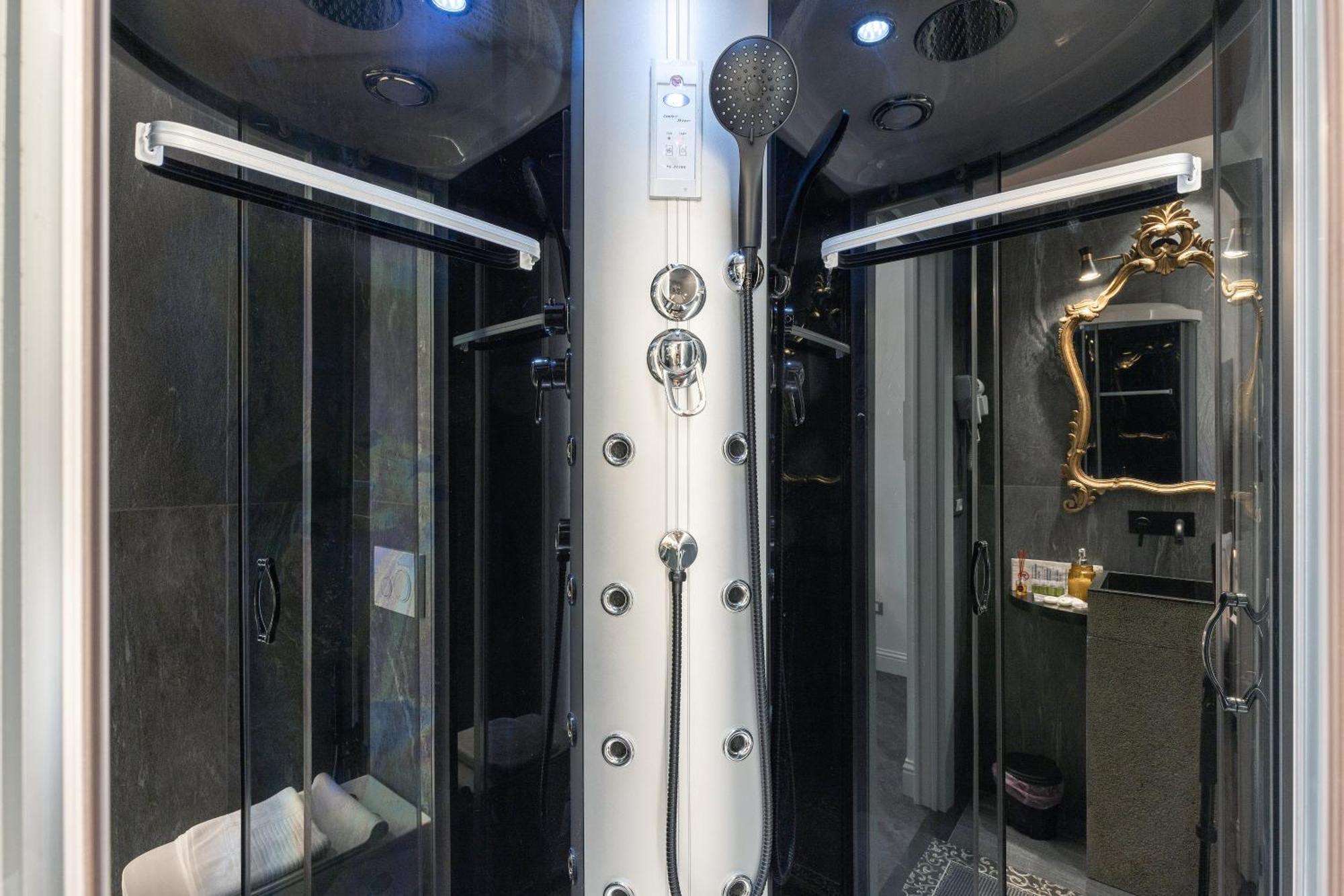 Antiqua Domus Hotel Рим Екстериор снимка